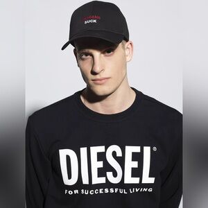 DIESEL Black ajustable baseball cap with HUMANS SUCK LOGO
